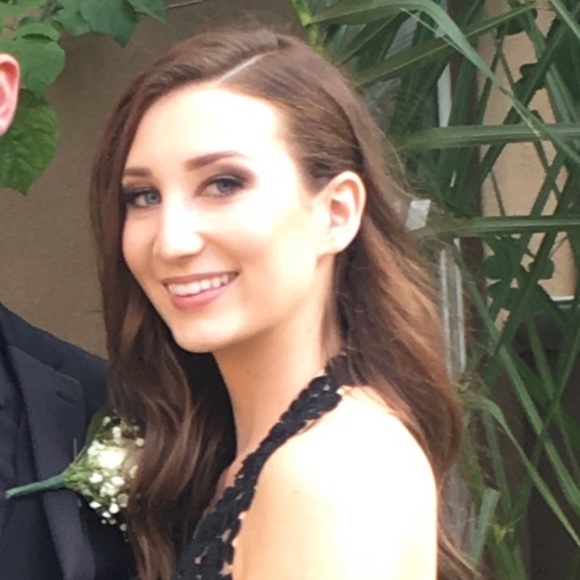 Meet your Posher, Tess - Picture 1 of 1